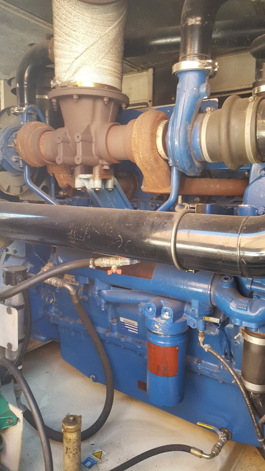 FG P600P1 600 kVA - Generator electric: Foto 3 FG P600P1 600 kVA - Generator electric: Foto 3