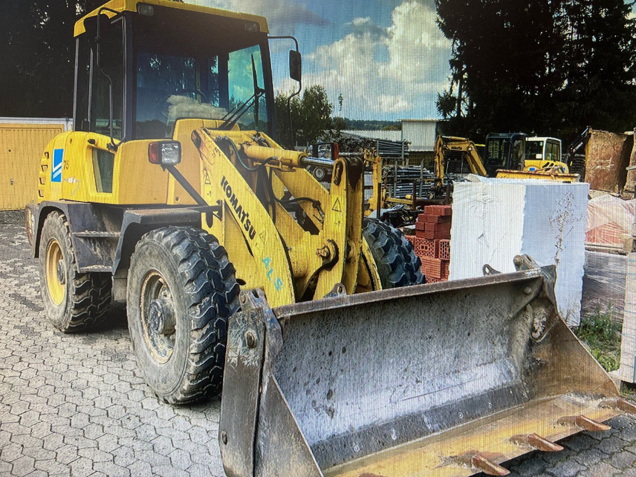 Komatsu WA 75-3 Active - Încărcător frontal pe pneuri: Foto 2 Komatsu WA 75-3 Active - Încărcător frontal pe pneuri: Foto 2