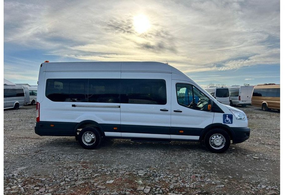 Ford Transit - Microbuz, Transport persoane: Foto 3 Ford Transit - Microbuz, Transport persoane: Foto 3