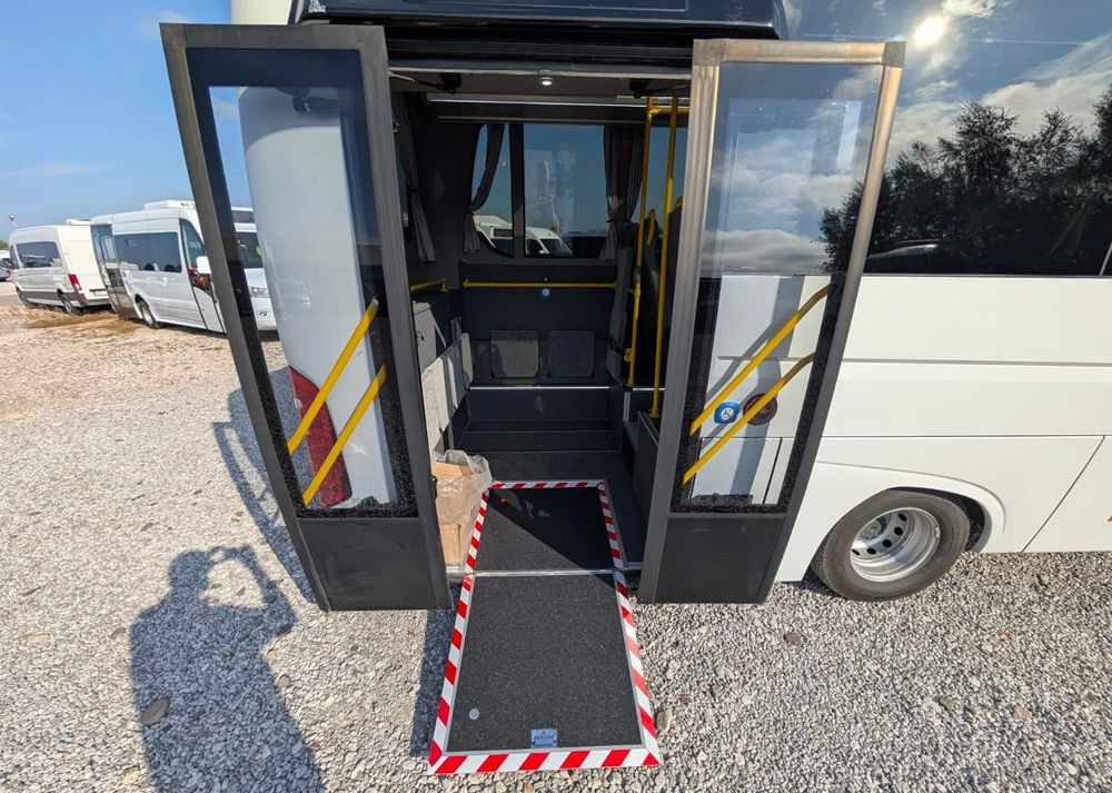 Iveco Mercus Daily City - Microbuz, Transport persoane: Foto 4 Iveco Mercus Daily City - Microbuz, Transport persoane: Foto 4