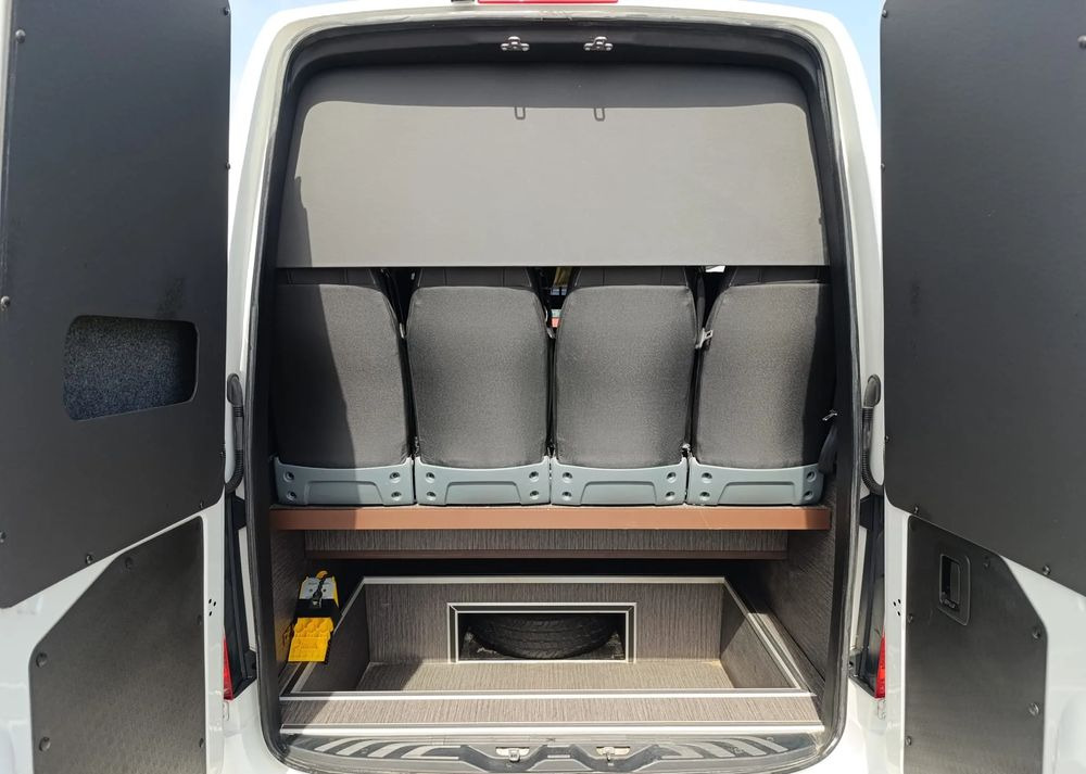 Mercedes-Benz Mercus Sprinter 517 - Microbuz, Transport persoane: Foto 5 Mercedes-Benz Mercus Sprinter 517 - Microbuz, Transport persoane: Foto 5