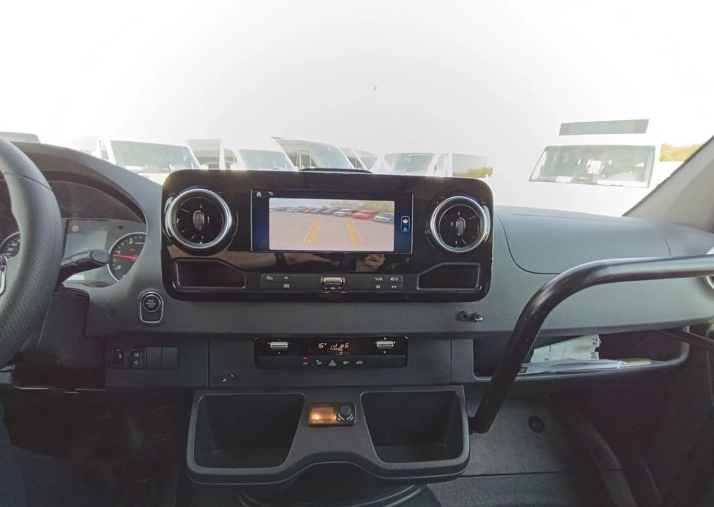 Leasing de  Mercedes-Benz Sprinter 517 Mercedes-Benz Sprinter 517: Foto 15