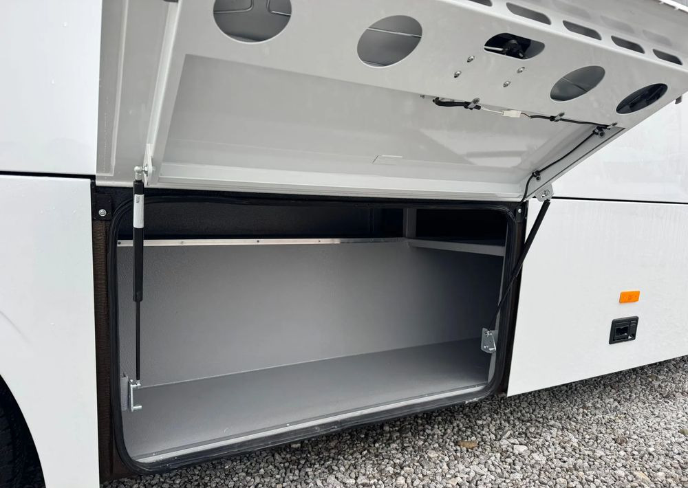 Mercedes-Benz Sprinter 519 - Microbuz, Transport persoane: Foto 3 Mercedes-Benz Sprinter 519 - Microbuz, Transport persoane: Foto 3