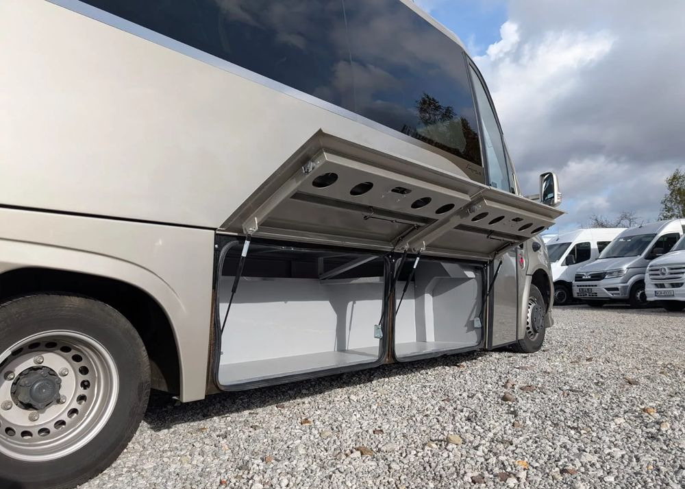 Mercedes-Benz Sprinter 519 - Microbuz: Foto 4 Mercedes-Benz Sprinter 519 - Microbuz: Foto 4