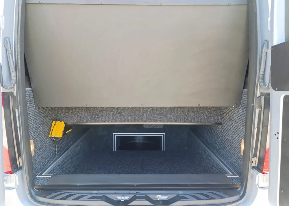 Mercedes-Benz Sprinter 519 - Microbuz: Foto 4 Mercedes-Benz Sprinter 519 - Microbuz: Foto 4