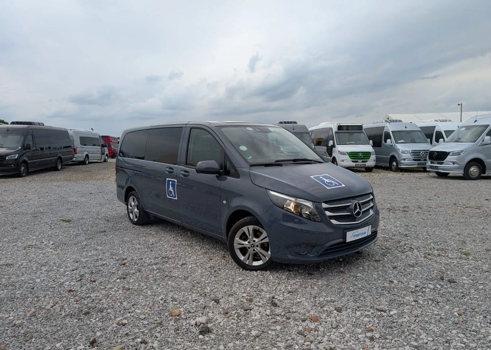 Mercedes-Benz Vito - Microbuz, Transport persoane: Foto 2 Mercedes-Benz Vito - Microbuz, Transport persoane: Foto 2