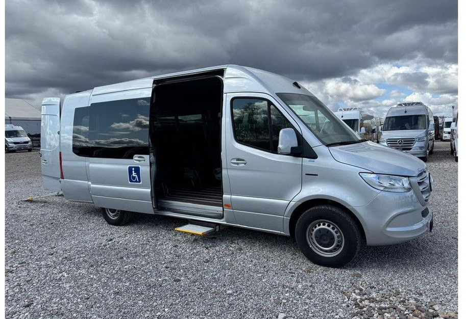Mercedes-Benz eSprinter - Microbuz, Autobuz electric: Foto 3 Mercedes-Benz eSprinter - Microbuz, Autobuz electric: Foto 3
