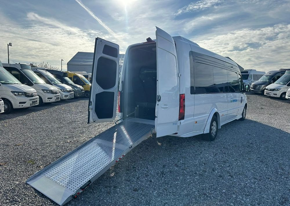 Mercedes-Benz eSprinter - Microbuz, Autobuz electric: Foto 4 Mercedes-Benz eSprinter - Microbuz, Autobuz electric: Foto 4