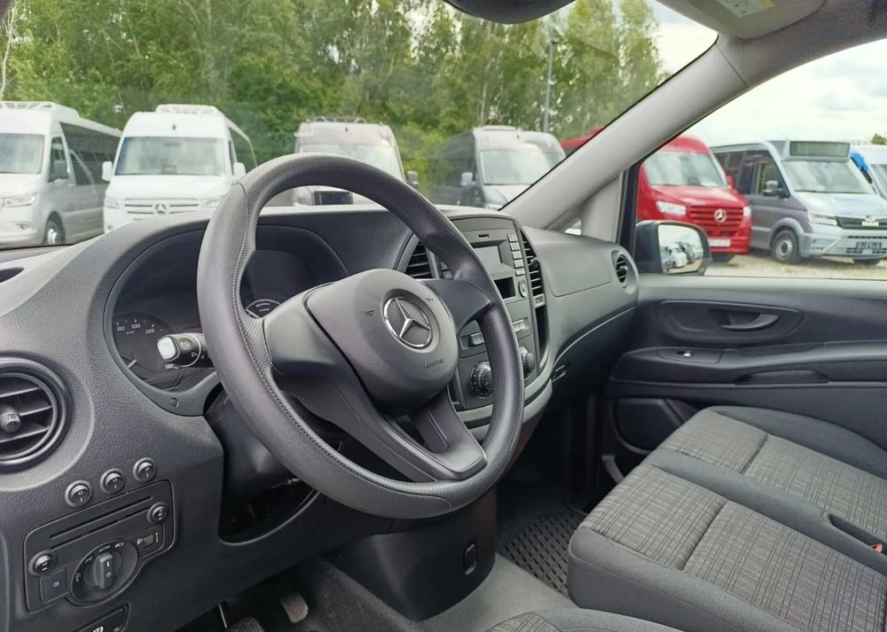 Dubă, Maşina comunala Mercedes-Benz eVito: Foto 20 Dubă, Maşina comunala Mercedes-Benz eVito: Foto 20