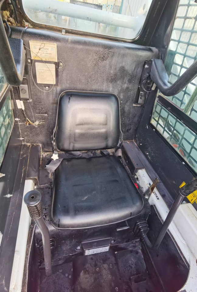 BOBCAT S18 - Mini încărcător: Foto 4 BOBCAT S18 - Mini încărcător: Foto 4