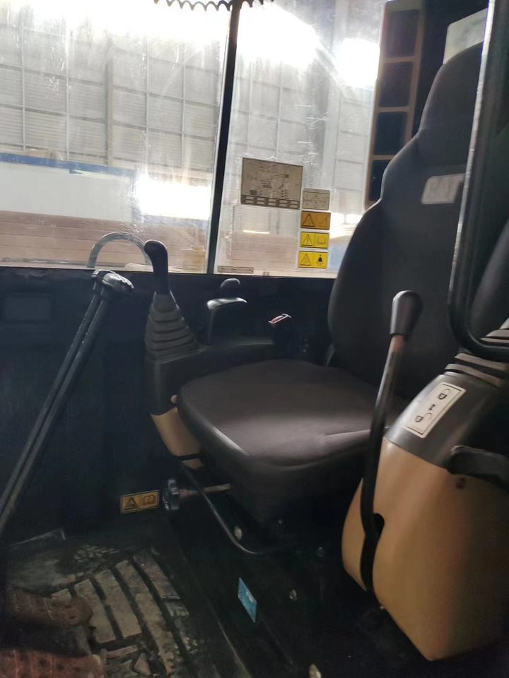 CATERPILLAR 306E2 - Mini excavator: Foto 4 CATERPILLAR 306E2 - Mini excavator: Foto 4