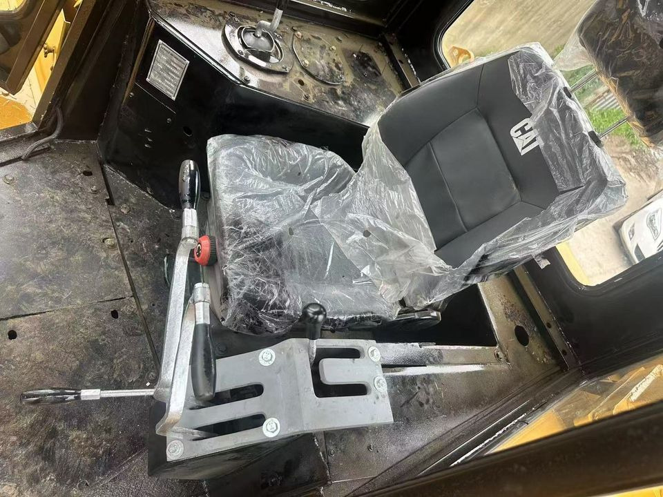 CATERPILLAR D8R - Buldozer: Foto 5 CATERPILLAR D8R - Buldozer: Foto 5