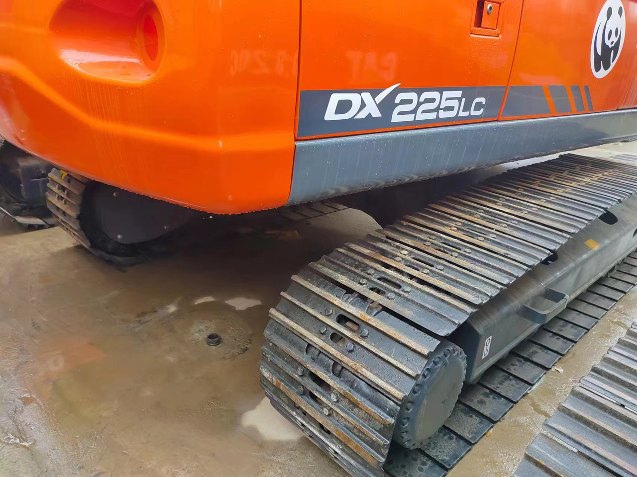 DOOSAN DX225LC - Excavator pe şenile: Foto 4 DOOSAN DX225LC - Excavator pe şenile: Foto 4