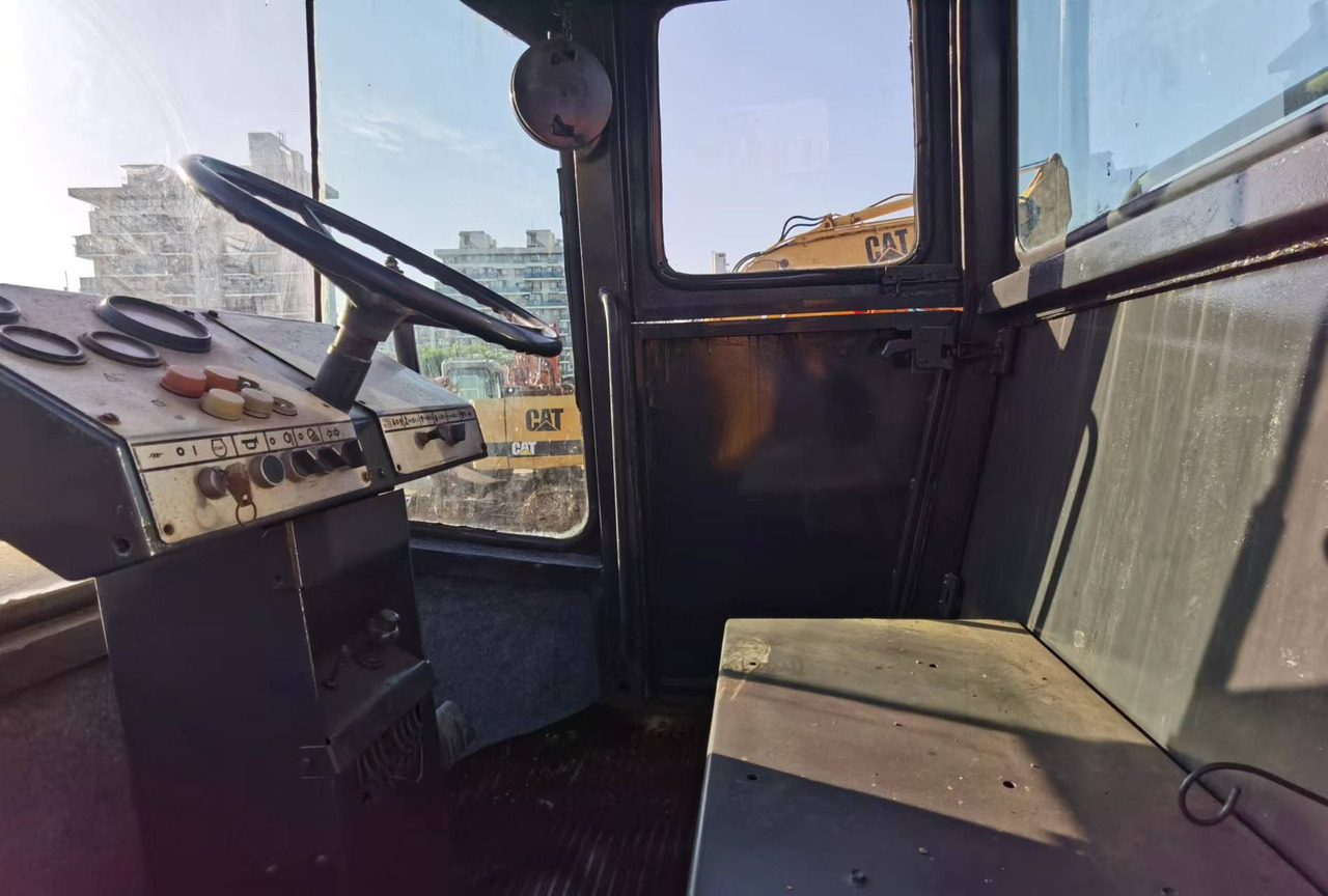 DYNAPAC CA30D - Compactor: Foto 3 DYNAPAC CA30D - Compactor: Foto 3