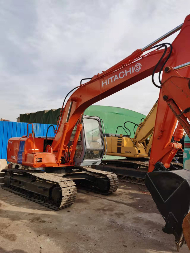 HITACHI EX120-2 - Excavator pe şenile: Foto 3 HITACHI EX120-2 - Excavator pe şenile: Foto 3