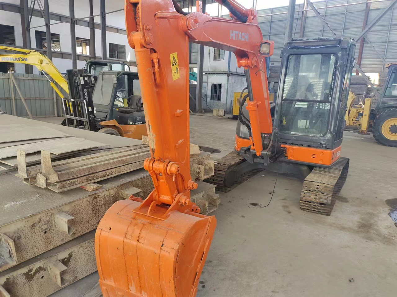 HITACHI ZX50U mini digger ZX55 ZX60 ZX70 small excavator - Mini excavator: Foto 2 HITACHI ZX50U mini digger ZX55 ZX60 ZX70 small excavator - Mini excavator: Foto 2