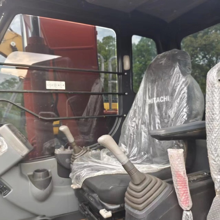 HITACHI zx120 - Excavator pe şenile: Foto 5 HITACHI zx120 - Excavator pe şenile: Foto 5