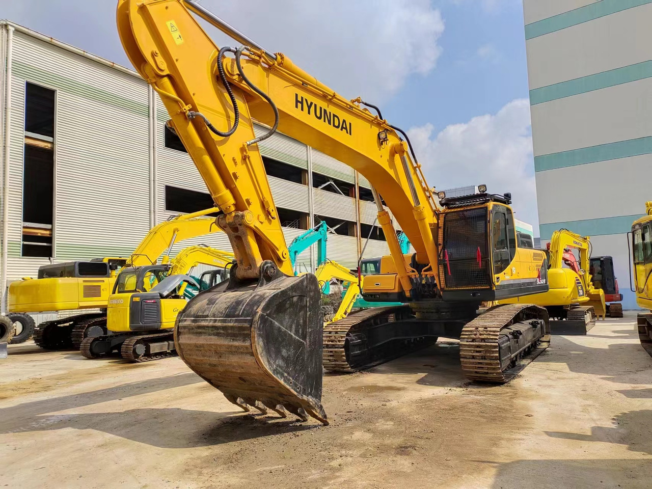 Hyundai R385LC-9T - Excavator pe şenile: Foto 4 Hyundai R385LC-9T - Excavator pe şenile: Foto 4