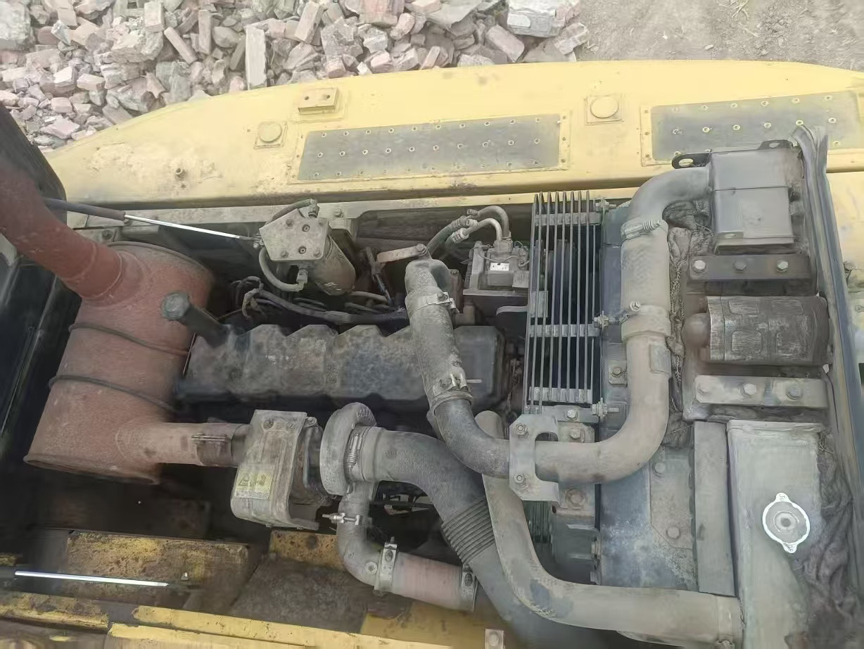 KOMATSU PC200-8N1 - Excavator pe şenile: Foto 5 KOMATSU PC200-8N1 - Excavator pe şenile: Foto 5