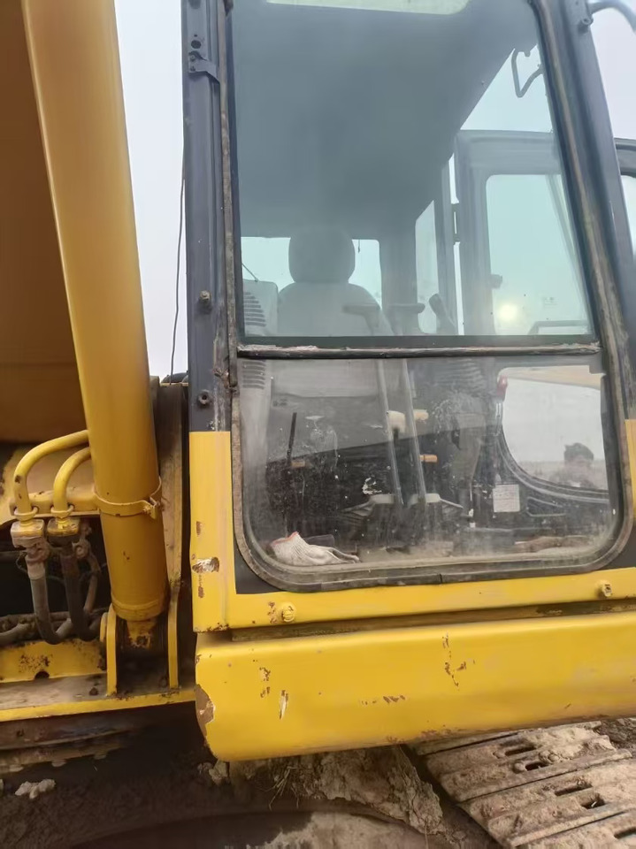 KOMATSU PC200-8N1 - Excavator pe şenile: Foto 3 KOMATSU PC200-8N1 - Excavator pe şenile: Foto 3