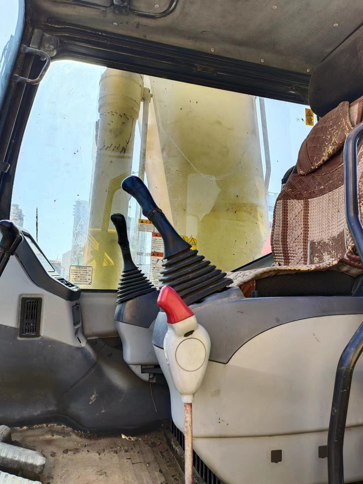 KOMATSU PC300-7 - Excavator pe şenile: Foto 5 KOMATSU PC300-7 - Excavator pe şenile: Foto 5