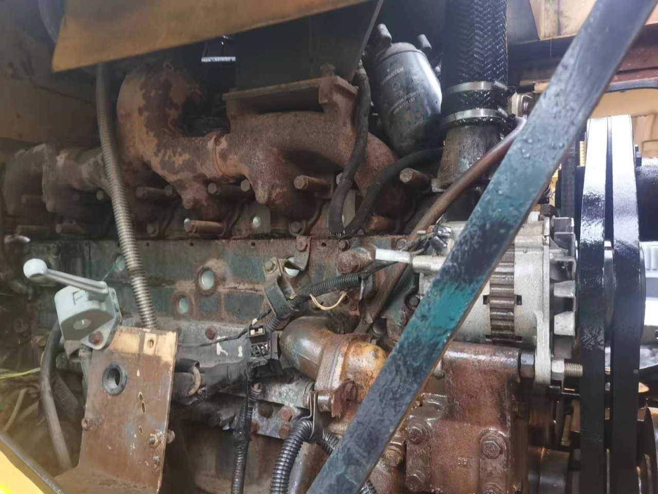 KOMATSU WA470 - Încărcător frontal pe pneuri: Foto 4 KOMATSU WA470 - Încărcător frontal pe pneuri: Foto 4