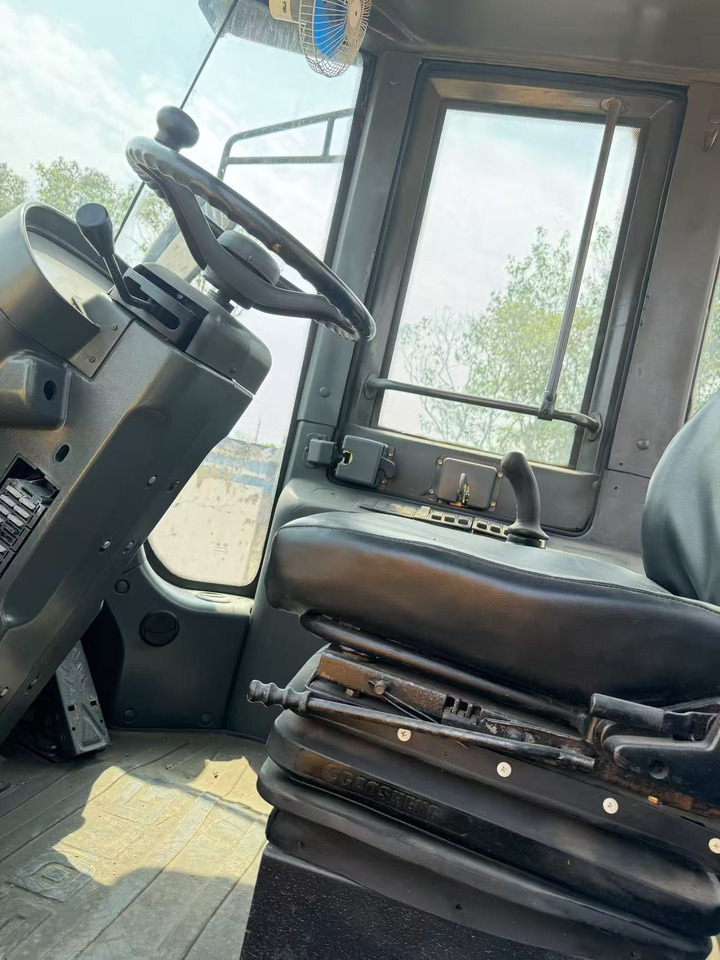 SDLG L936 - Încărcător frontal pe pneuri: Foto 4 SDLG L936 - Încărcător frontal pe pneuri: Foto 4