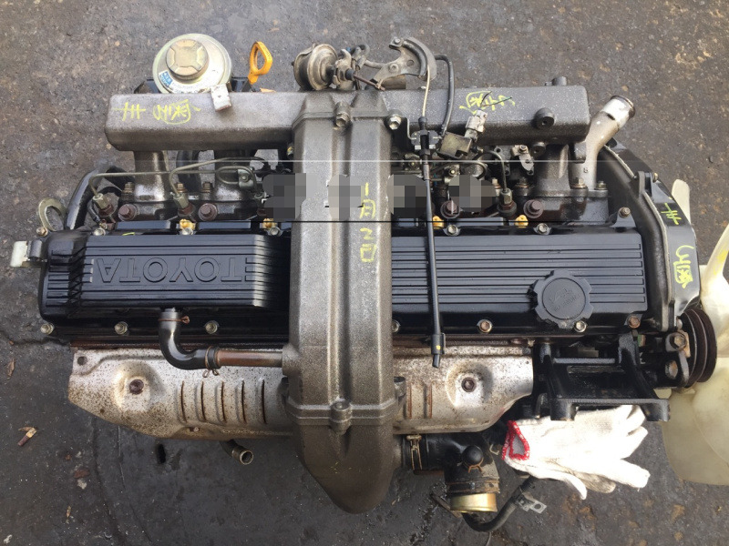 TOYOTA 1HZ DIESEL - Motor pentru Autobuz interurban: Foto 1 TOYOTA 1HZ DIESEL - Motor pentru Autobuz interurban: Foto 1