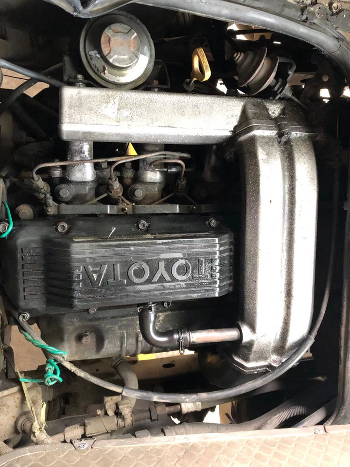 TOYOTA 1HZ DIESEL - Motor pentru Autobuz interurban: Foto 5 TOYOTA 1HZ DIESEL - Motor pentru Autobuz interurban: Foto 5