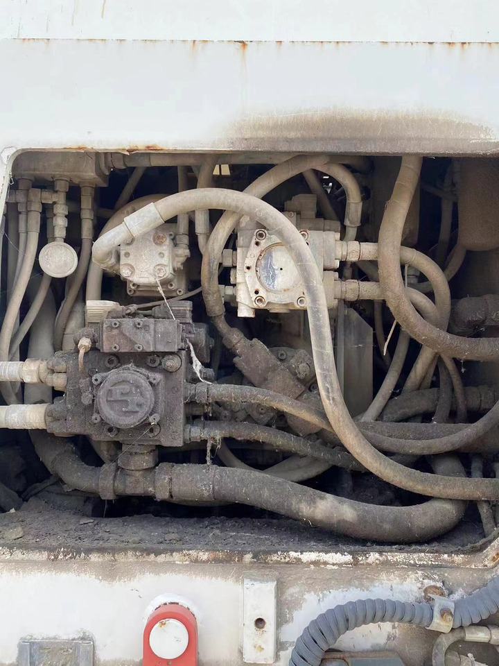 WIRTGEN 1900 - Utilaje pentru frezare: Foto 5 WIRTGEN 1900 - Utilaje pentru frezare: Foto 5