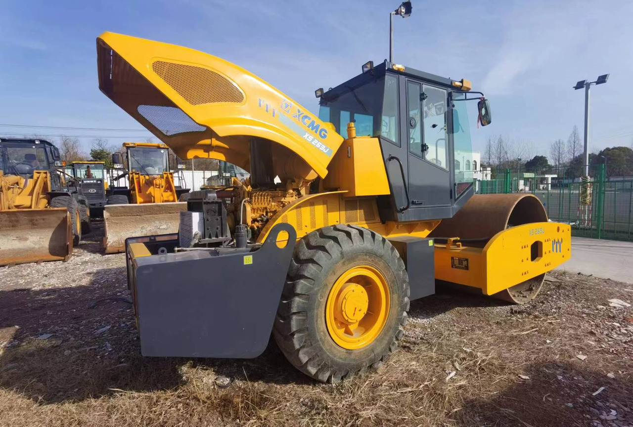 XCMG XS263J - Compactor: Foto 3 XCMG XS263J - Compactor: Foto 3