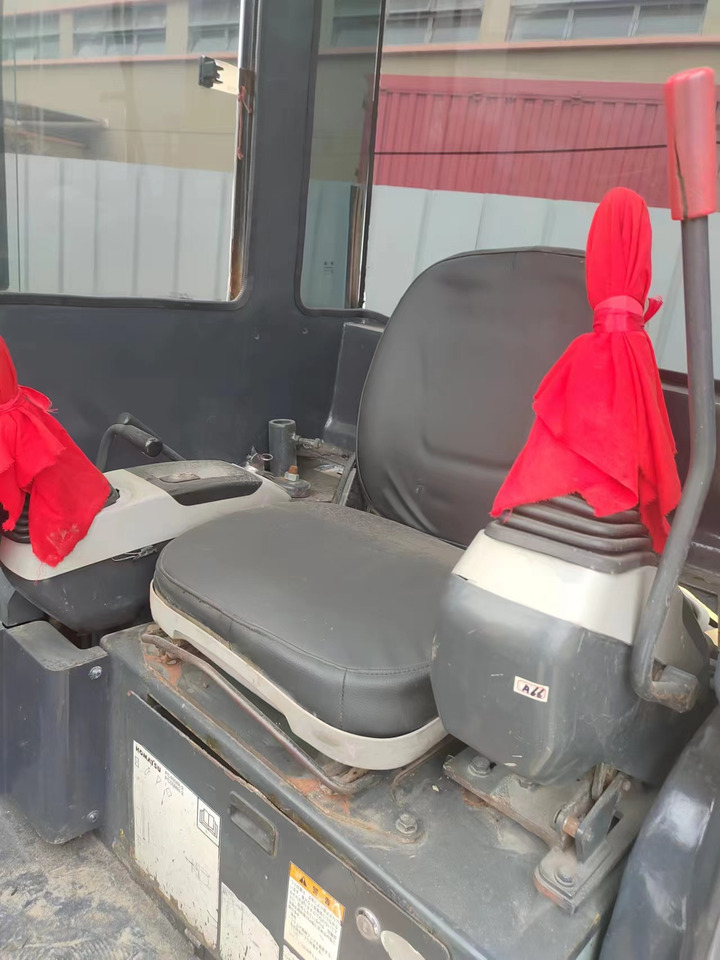 Komatsu pc40 - Mini excavator: Foto 5 Komatsu pc40 - Mini excavator: Foto 5