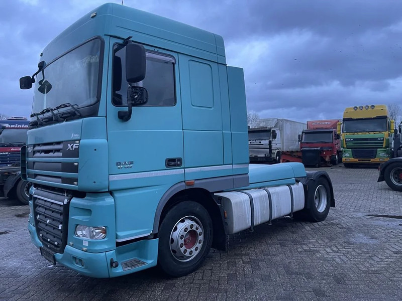 DAF XF 105.460 Tractor unit - Cap tractor: Foto 3 DAF XF 105.460 Tractor unit - Cap tractor: Foto 3