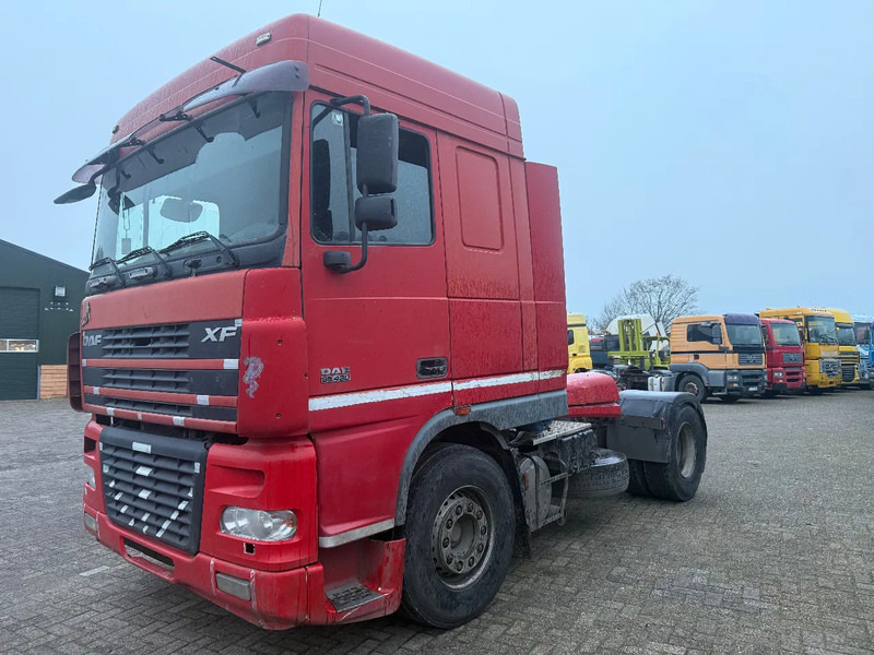 DAF XF 95.430 Tractor Unit - Cap tractor: Foto 3 DAF XF 95.430 Tractor Unit - Cap tractor: Foto 3