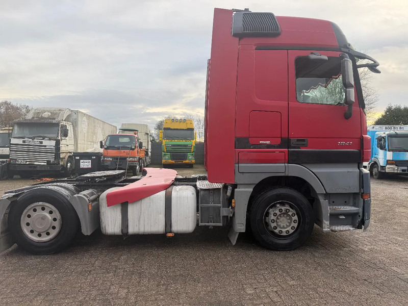 Mercedes-Benz Actros 1841 Tractor unit - Cap tractor: Foto 4 Mercedes-Benz Actros 1841 Tractor unit - Cap tractor: Foto 4