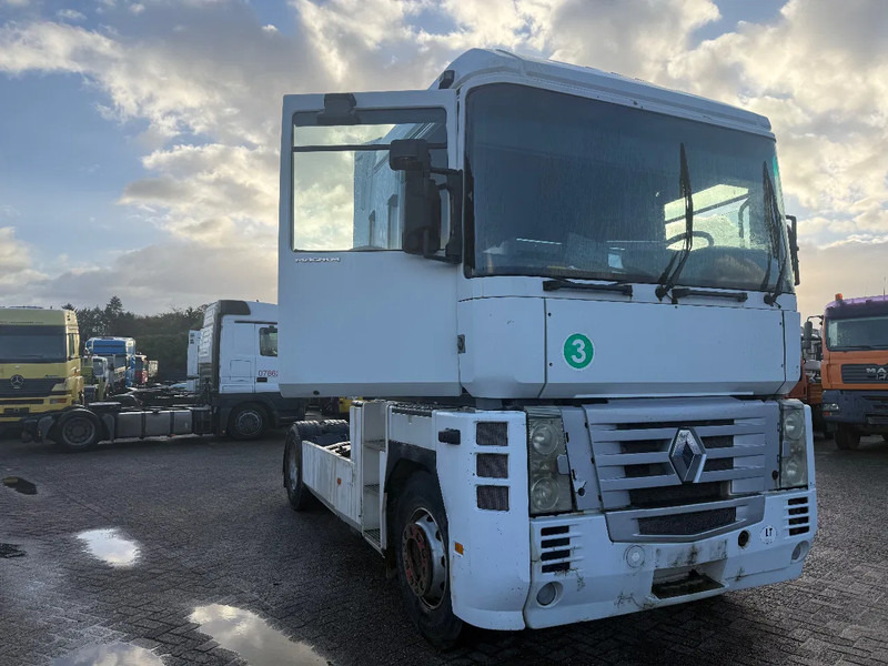 Renault Magnum 440 Tractor unit - Cap tractor: Foto 1 Renault Magnum 440 Tractor unit - Cap tractor: Foto 1