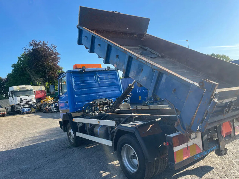 Mercedes-Benz 914 Tipper - Camion basculantă: Foto 4 Mercedes-Benz 914 Tipper - Camion basculantă: Foto 4