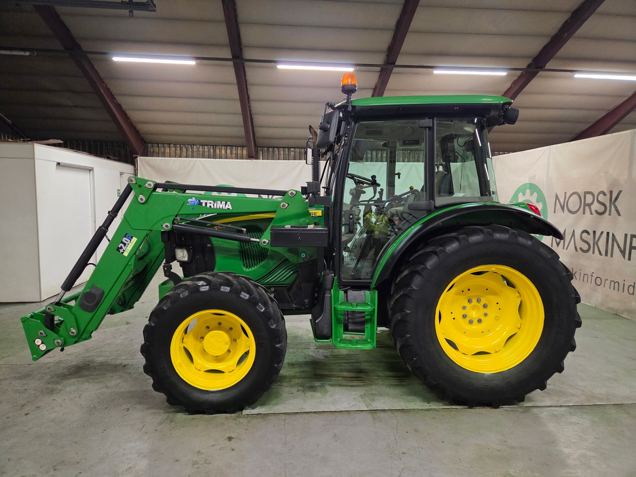 John Deere 5100R #Tar innbytte - Alte utilaje: Foto 2 John Deere 5100R #Tar innbytte - Alte utilaje: Foto 2
