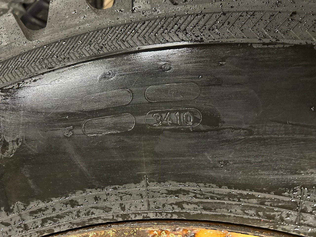 Andre TRI 2 Vinterdekk - Roată completă pentru Utilaje agricole: Foto 4 Andre TRI 2 Vinterdekk - Roată completă pentru Utilaje agricole: Foto 4