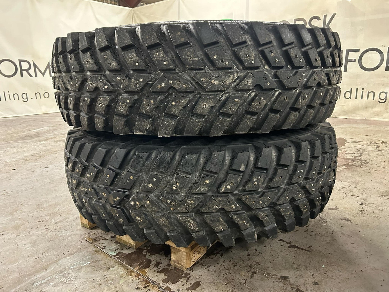 Andre TRI 2 Vinterdekk - Roată completă pentru Utilaje agricole: Foto 2 Andre TRI 2 Vinterdekk - Roată completă pentru Utilaje agricole: Foto 2