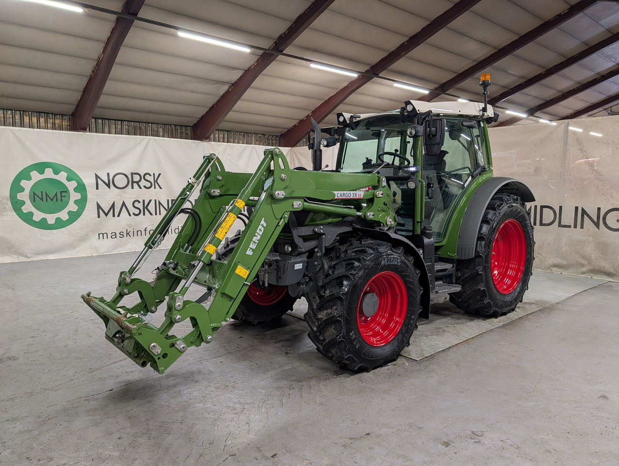 Fendt 211 Vario - Tractor agricol: Foto 1 Fendt 211 Vario - Tractor agricol: Foto 1