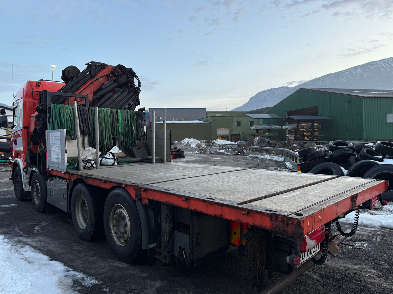 Scania R560 - Camion cu macara, Camion platformă: Foto 4 Scania R560 - Camion cu macara, Camion platformă: Foto 4