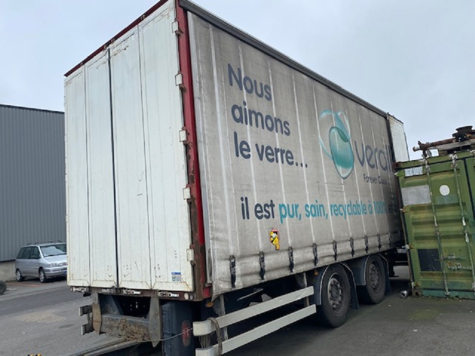 FRUEHAUF - Remorcă cu prelată: Foto 3 FRUEHAUF - Remorcă cu prelată: Foto 3