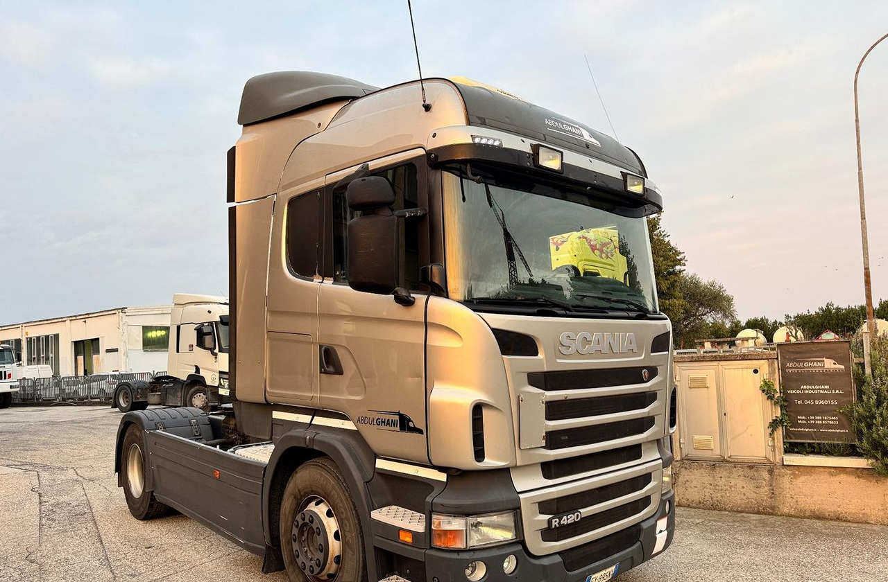 Trattore stradale Scania R420 - Euro 5 - 2011 - Alte utilaje: Foto 2 Trattore stradale Scania R420 - Euro 5 - 2011 - Alte utilaje: Foto 2