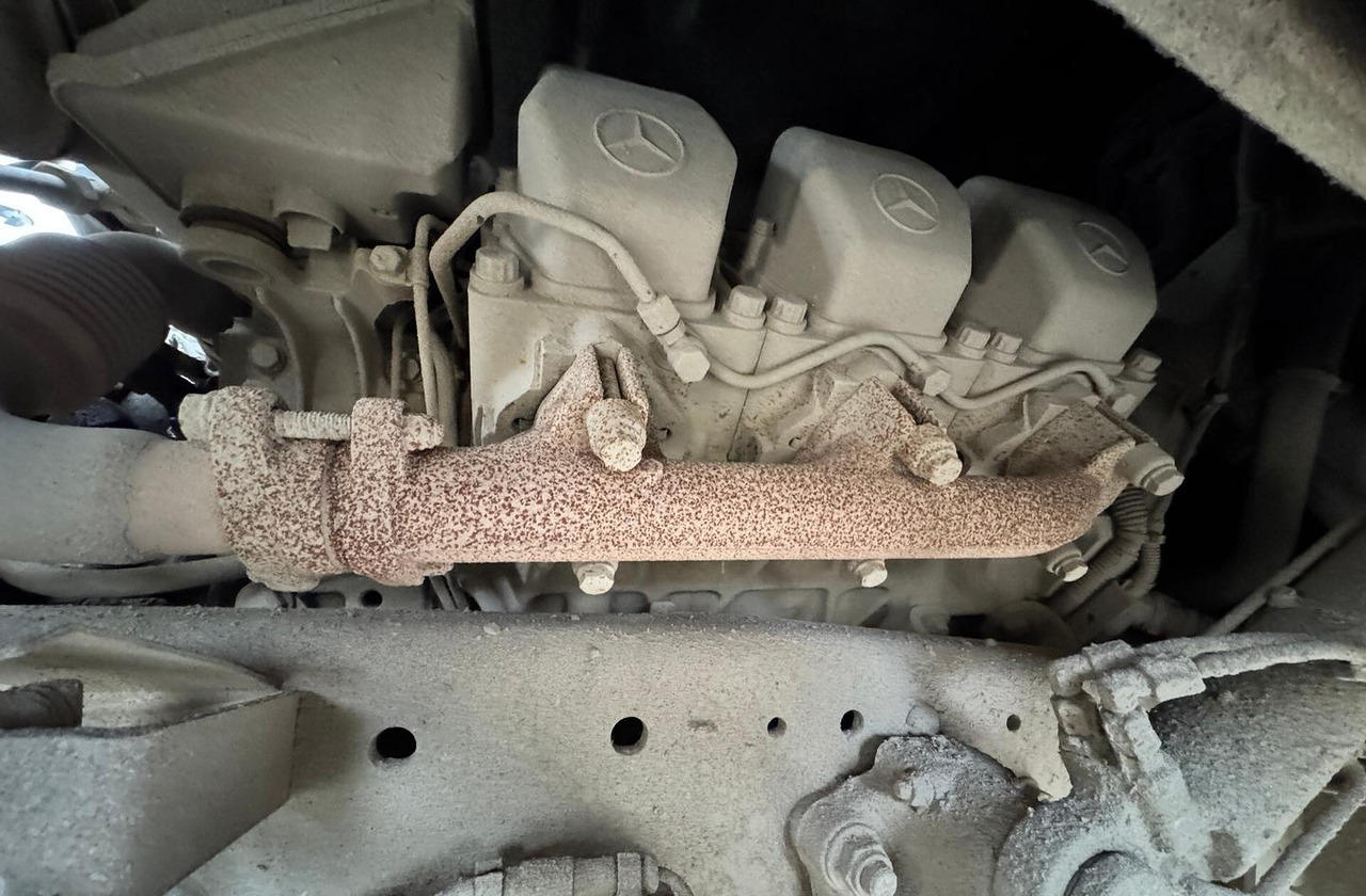 Autobetonieră Autobetoniera Armec PHY120 su telaio Mercedes-Benz: Foto 19