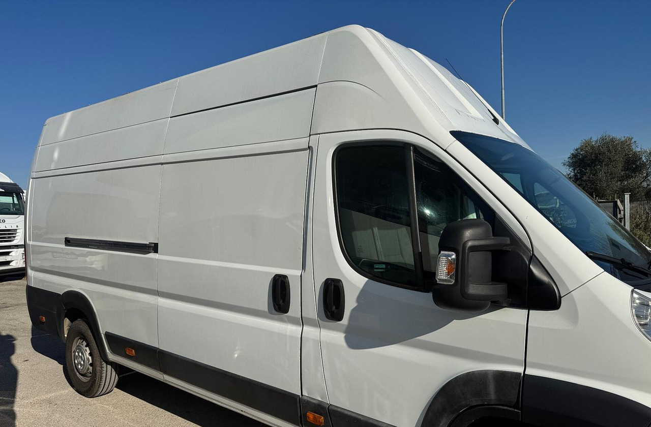 CITROEN Y DUMFC FYL - 110 kw - Dubă: Foto 3 CITROEN Y DUMFC FYL - 110 kw - Dubă: Foto 3