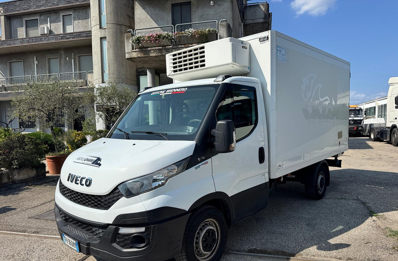 IVECO DAILY 35S15 - FRIGO FRC - PATENTE B - Autoutilitară frigorifica: Foto 1 IVECO DAILY 35S15 - FRIGO FRC - PATENTE B - Autoutilitară frigorifica: Foto 1