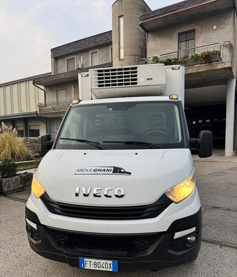 IVECO DAILY 35S16 - FRIGO - 2019 - Autoutilitară frigorifica: Foto 3 IVECO DAILY 35S16 - FRIGO - 2019 - Autoutilitară frigorifica: Foto 3