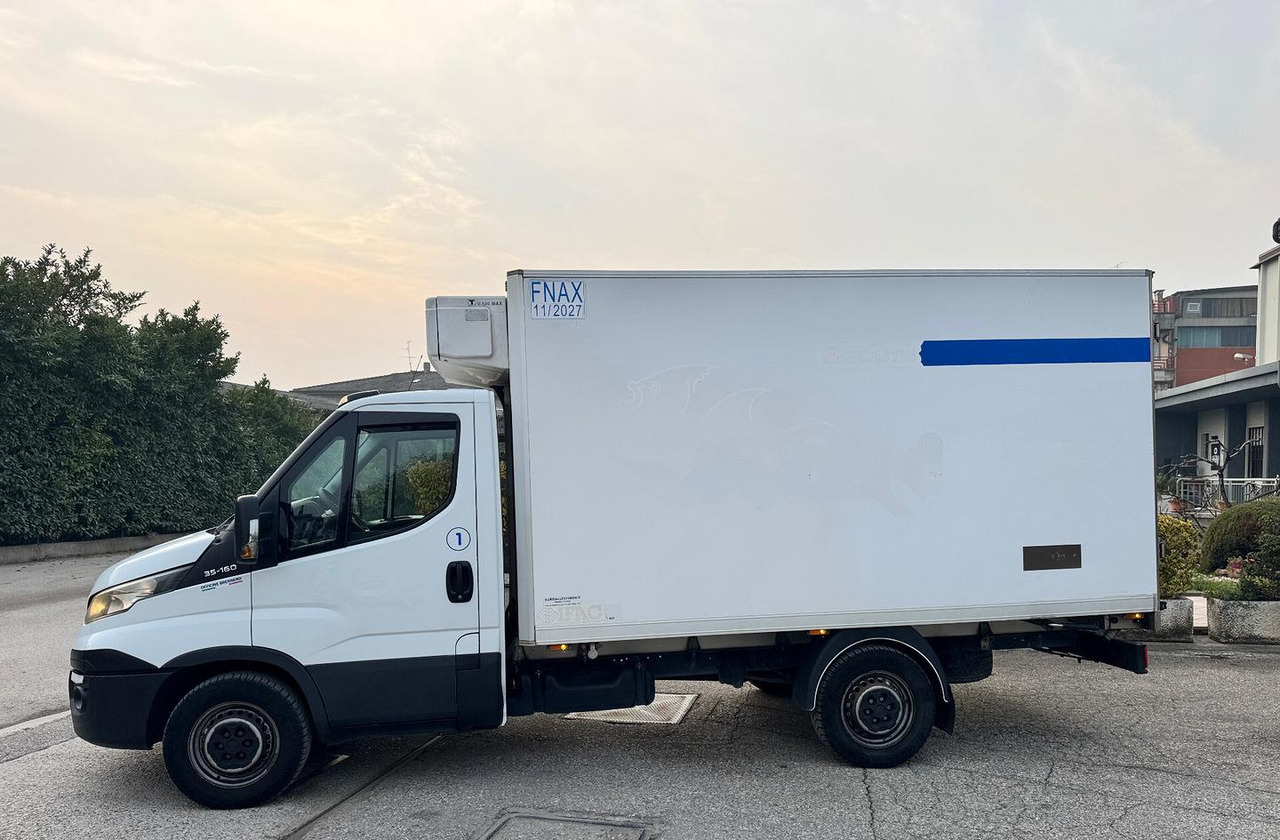 IVECO DAILY 35S16 - FRIGO - 2019 - Autoutilitară frigorifica: Foto 3 IVECO DAILY 35S16 - FRIGO - 2019 - Autoutilitară frigorifica: Foto 3