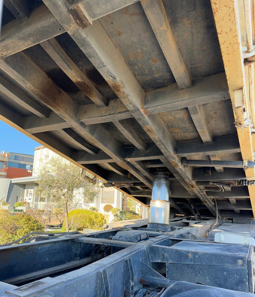 Camion basculantă Ribaltabile DAF 85 CF 430 - anno 1999: Foto 9 Camion basculantă Ribaltabile DAF 85 CF 430 - anno 1999: Foto 9